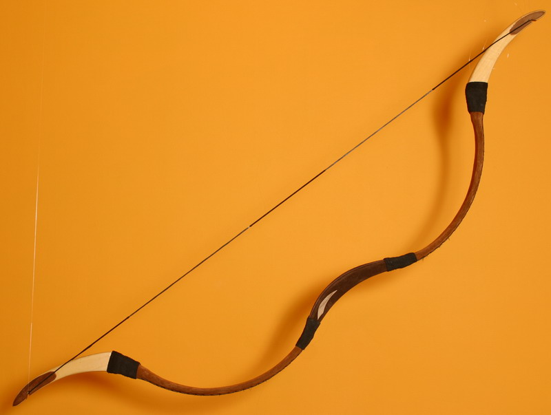 Handmade recurve bows